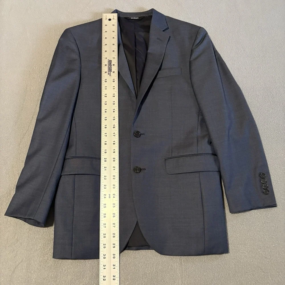 Jos A Bank Traveler Blazer 37R Navy Blue Slim Fit Modern Lightweight 100% Wool